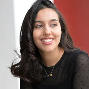 SPOTLIGHT OPERNSTUDIO: ALINA AVAGYAN