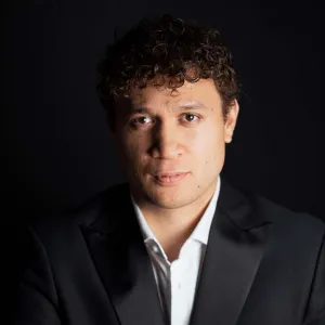 SPOTLIGHT OPERNSTUDIO: MORGAN-ANDREW KING